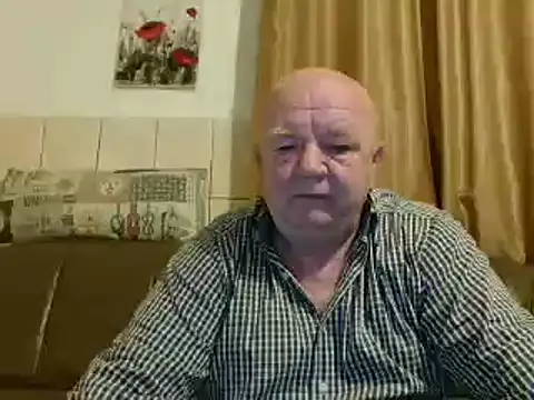 Snapshot of fullballs6 chatting on 03/16/25, 02:53 fullballs6 online show from 03/16/25, 02:53