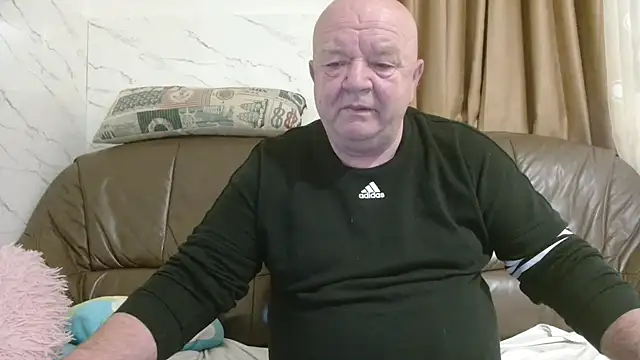 fullballs6 online show from 02/09/26, 12:47