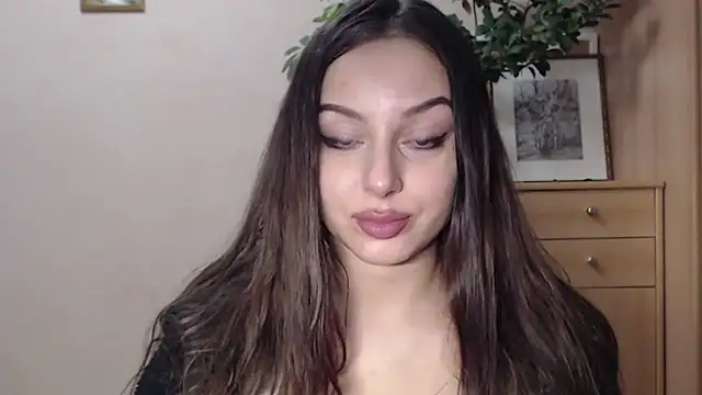 courtneyPerfect online show from 01/13/25, 02:53