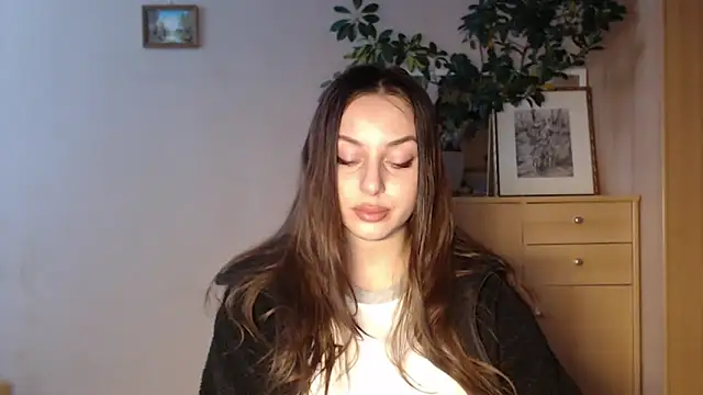 courtneyPerfect online show from 01/15/25, 07:48