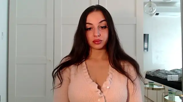 courtneyPerfect online show from 03/25/26, 08:20