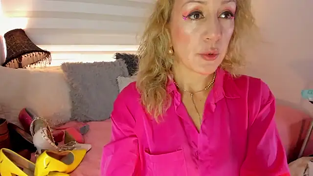 Sammykatt online show from 02/26/25, 03:19