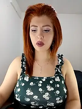 nix white online show from 12/07/24, 09:22