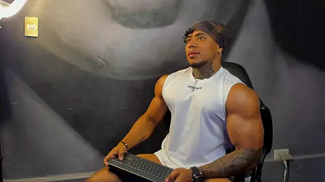 bradley smith online show from 03/05/25, 07:16