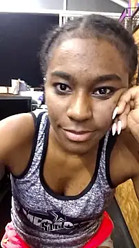 Snapshot of ChannelCox1 chatting on 09/24/25, 11:30 ChannelCox1 online show from 09/24/25, 11:30
