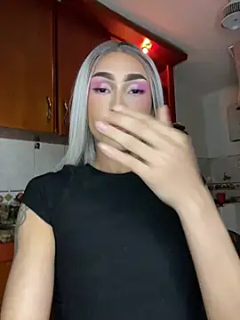 Ambarhilton online show from 03/07/26, 11:40