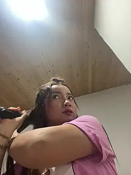 queen angelique online show from 02/28/26, 01:50