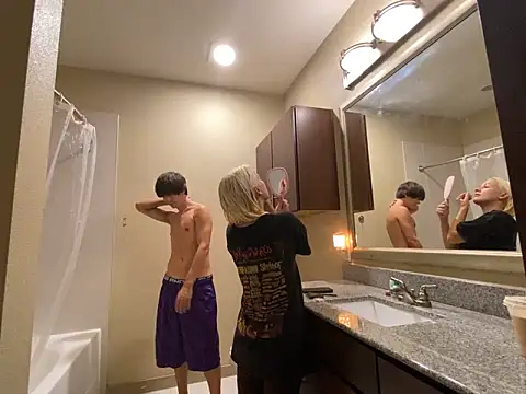 girlfriendmissy online show from 01/15/25, 08:05