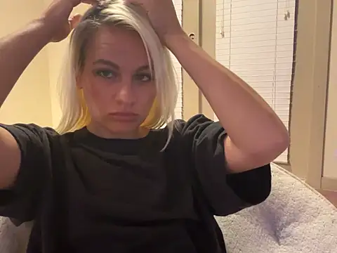 girlfriendmissy online show from 02/27/25, 02:32