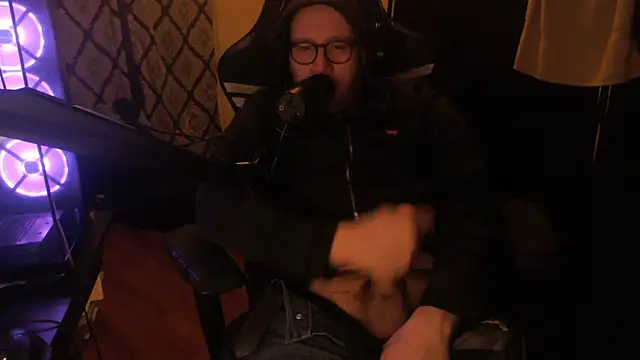 chicostick413 online show from 02/13/26, 01:56