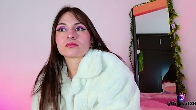 Snapshot of GilaKat chatting on 01/15/26, 07:24 GilaKat online show from 01/15/26, 07:24