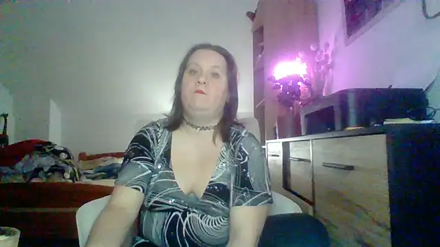 ReifeVenna online show from 10/20/25, 04:40