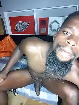 Snapshot of Chocolate_factory_man chatting on 01/21/25, 03:48 Chocolate factory man online show from 01/21/25, 03:48