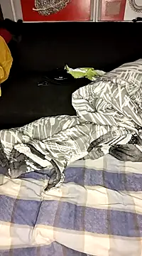 Snapshot of Chocolate_factory_man chatting on 01/28/25, 03:36 Chocolate factory man online show from 01/28/25, 03:36