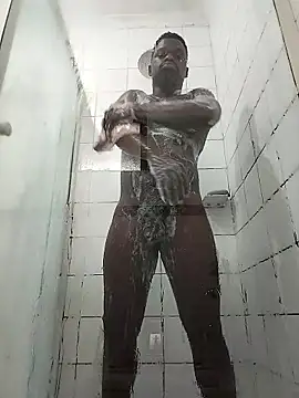 Chocolate factory man online show from 01/17/26, 07:35