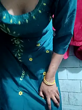 SAXYTannuja online show from 02/25/25, 03:42