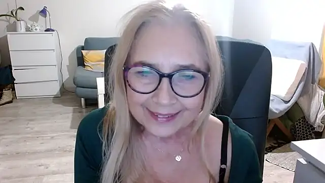 sofia xkiss online show from 01/31/25, 06:36