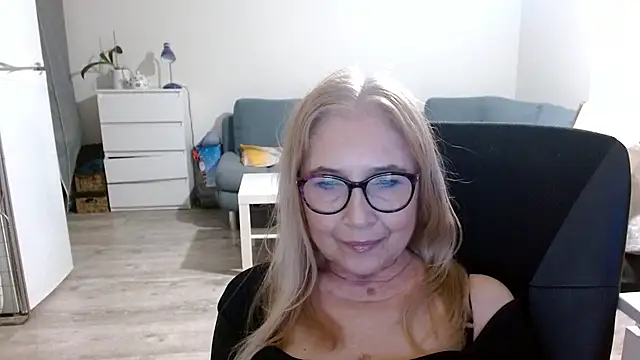 sofia xkiss online show from 02/13/25, 05:54