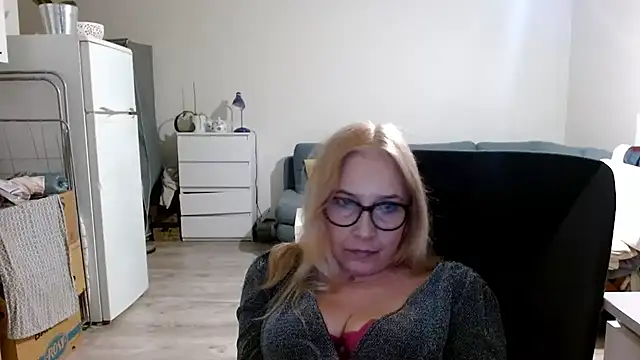 sofia xkiss online show from 03/02/25, 05:58