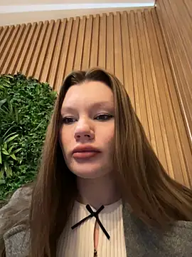 justmila online show from 12/18/24, 03:11