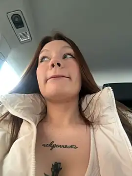 justmila online show from 01/17/25, 10:22