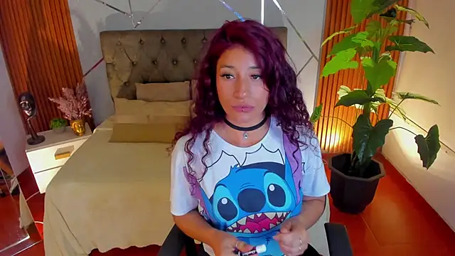 SofiaGomez420 online show from 02/18/25, 12:48