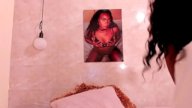 NicolVilla online show from 03/10/25, 12:48