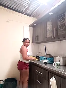 NicolVilla online show from 11/21/25, 02:27