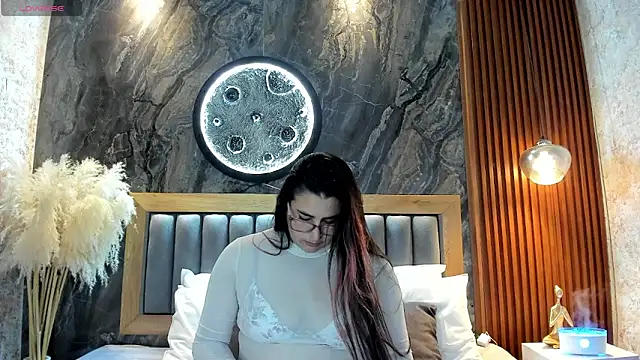 Snapshot of BellaPeers_ chatting on 05/23/26, 11:47 BellaPeers online show from 05/23/26, 11:47