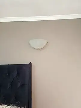 Snapshot of Shria107 chatting on 02/02/25, 02:45 Shria107 online show from 02/02/25, 02:45