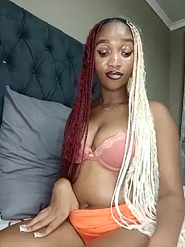 Snapshot of Shria107 chatting on 02/17/25, 07:31 Shria107 online show from 02/17/25, 07:31