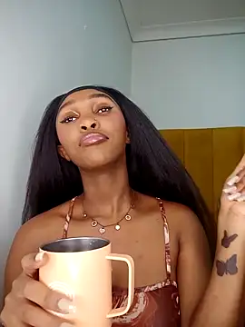 Snapshot of Shria107 chatting on 09/24/25, 11:08 Shria107 online show from 09/24/25, 11:08