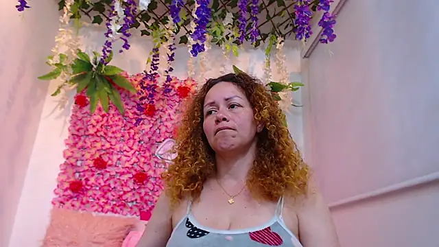 BLONDE SEXYHOT online show from 12/21/25, 06:59