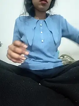 Snapshot of catreena chatting on 12/16/25, 07:41 catreena online show from 12/16/25, 07:41