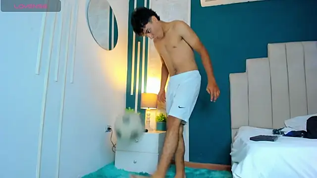 Austin Cardieff online show from 01/08/25, 10:27