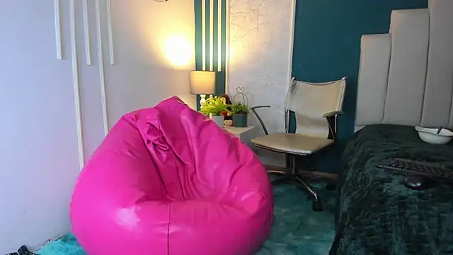 Austin Cardieff online show from 02/06/25, 11:15