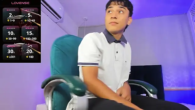 Austin Cardieff online show from 03/22/25, 03:20