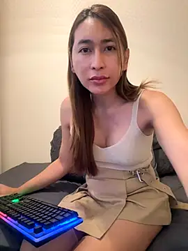 cieloadriano2024 online show from 10/11/25, 12:04