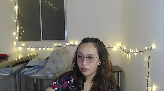 Skarlet Adams28 online show from 02/03/25, 02:58