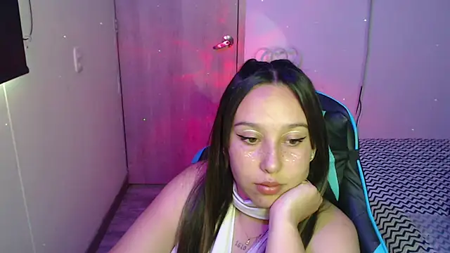 Skarlet Adams28 online show from 03/12/26, 07:09