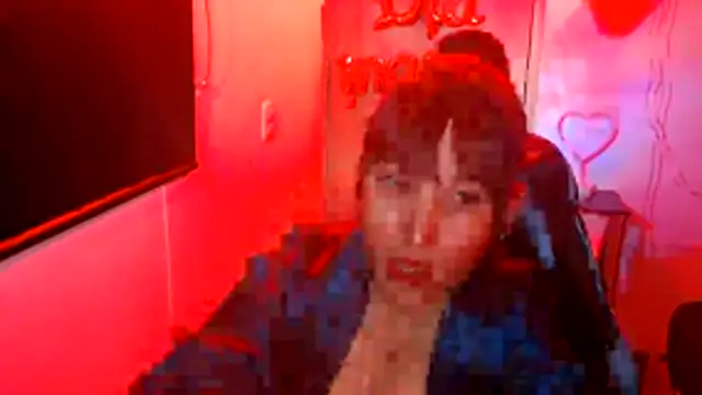 Skarlet Adams28 online show from 05/08/26, 09:53