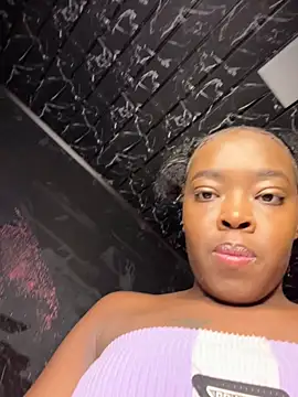 Thyana LS online show from 11/15/25, 01:18