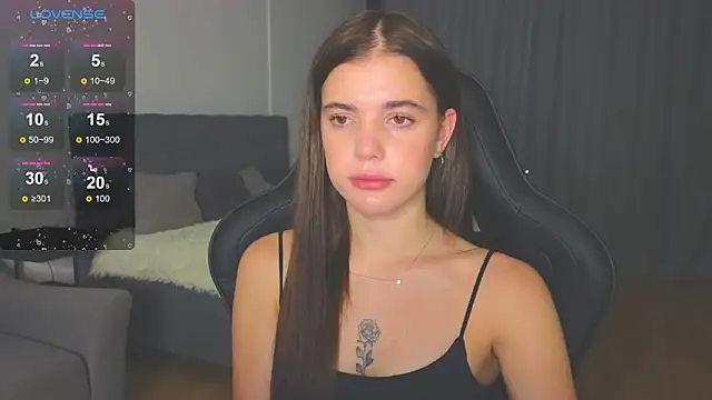 Snapshot of adrianawow1 chatting on 09/12/25, 05:13 adrianawow1 online show from 09/12/25, 05:13