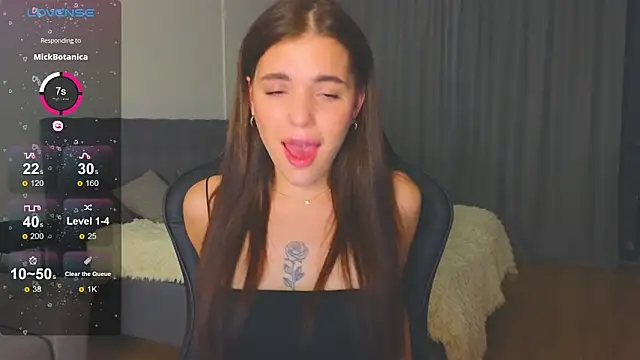 Snapshot of adrianawow1 chatting on 09/24/25, 12:03 adrianawow1 online show from 09/24/25, 12:03