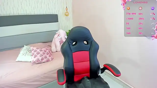 ALICESTARKK online show from 03/11/25, 07:14