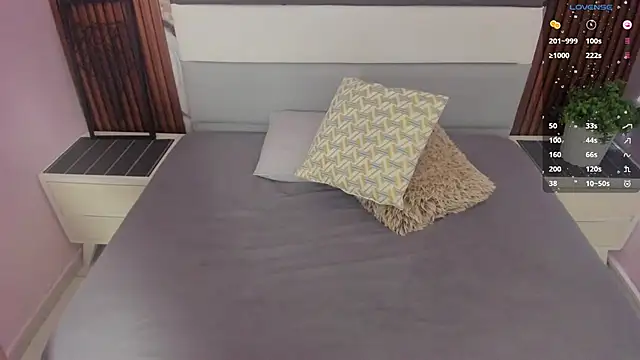 ALICESTARKK online show from 11/15/25, 01:40