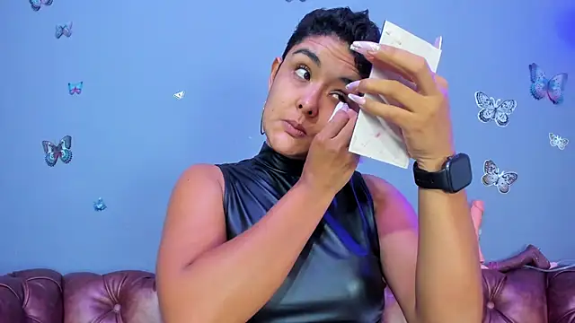 Kaira mosse online show from 12/19/25, 11:50