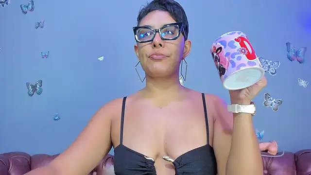 Kaira mosse online show from 01/06/26, 11:47