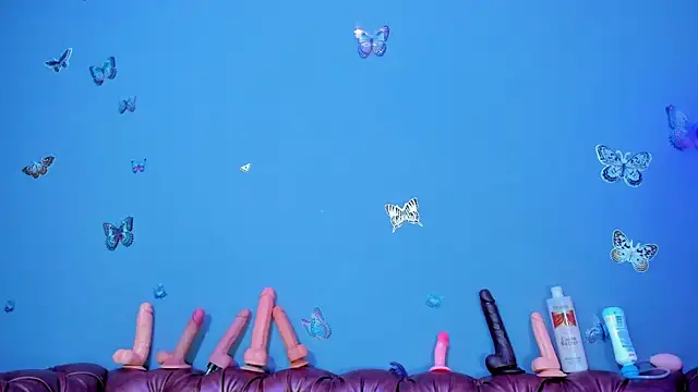 Kaira mosse online show from 04/07/26, 10:59