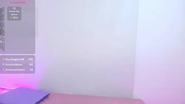 Brendda tay online show from 02/22/25, 09:34